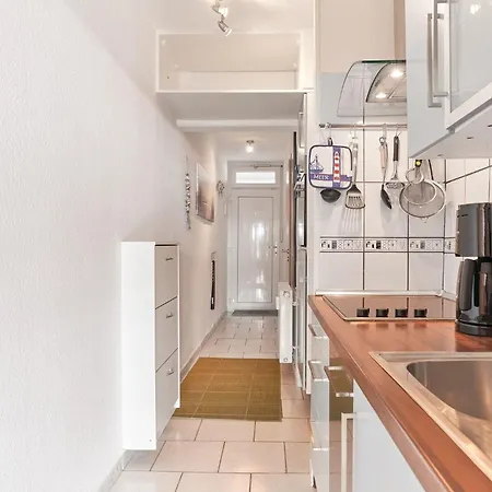 Groemitz-center Whg 5 דירה